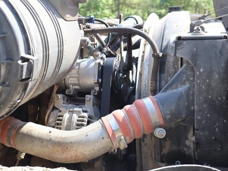 2005-international-durastar-4300-image-20