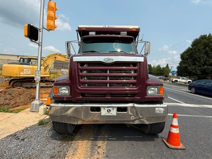 2000-sterling-dump-truck-image-2