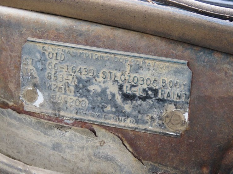 1966-chevrolet-impala-4dr-ht-image-11