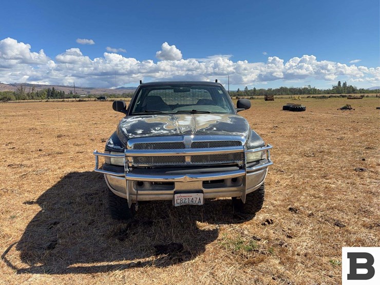 2002-dodge-ram-2500-image-8