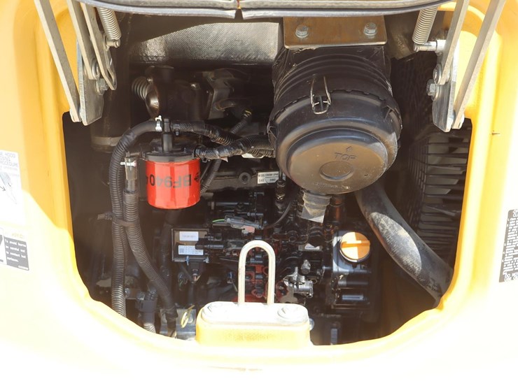 2017-deere-35g-image-18