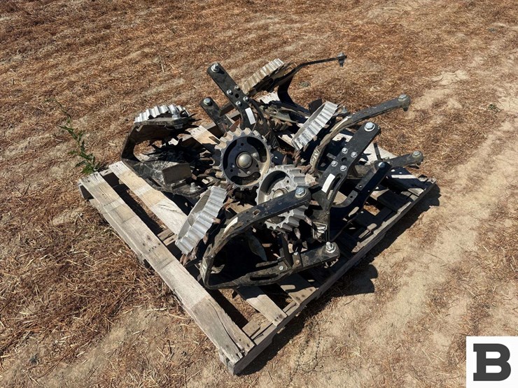 martin-till-planter-row-cleaner-assemblies-image-3