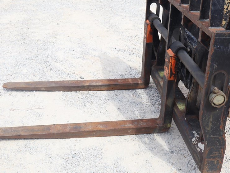 2016-caterpillar-th255c-image-9