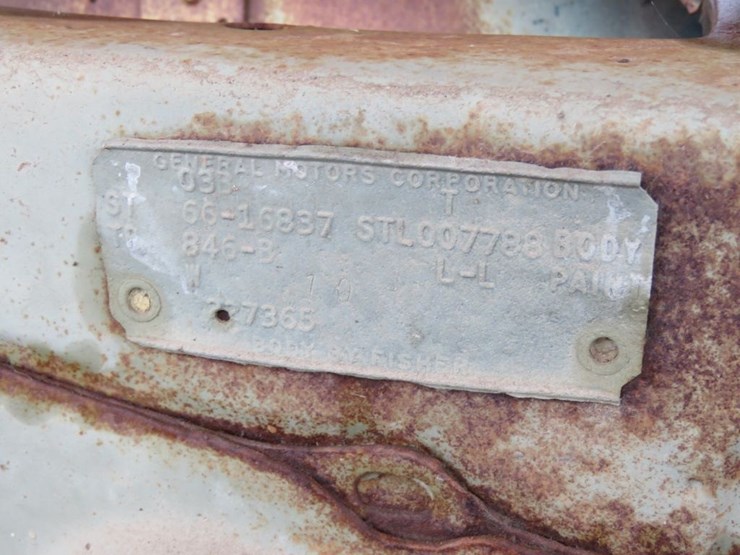 1966-chevrolet-impala-ss-2dr-ht-image-10