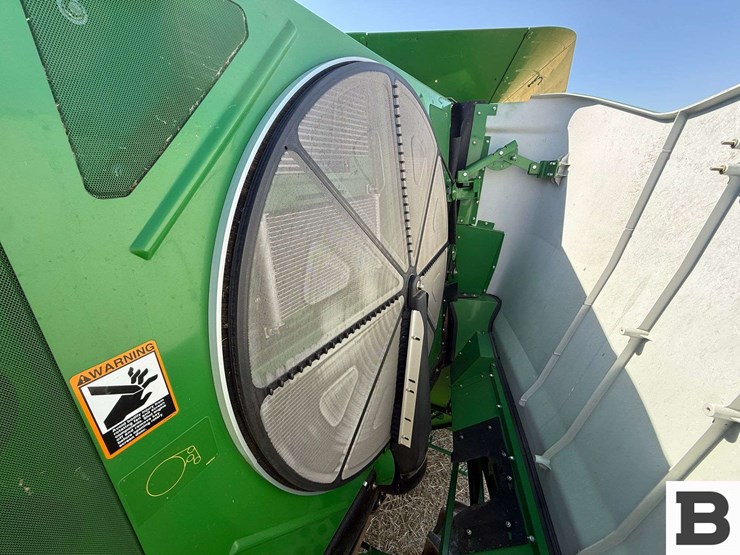 2014-john-deere-s660-image-50