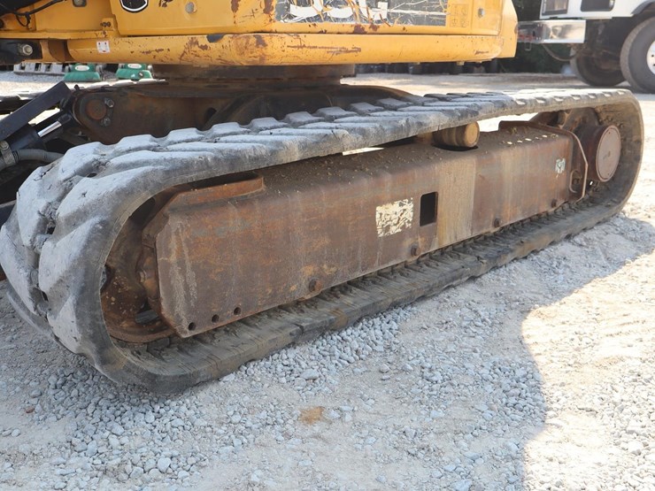 2017-deere-35g-image-9