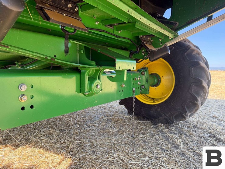 2014-john-deere-s660-image-34