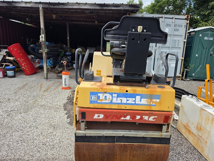#25519-•-dynamic-vibratory-compactor-image-5