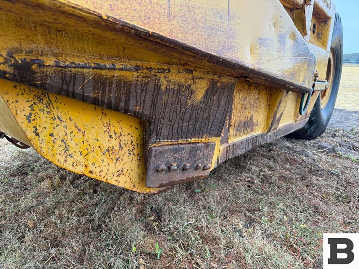 caterpillar-60-image-21