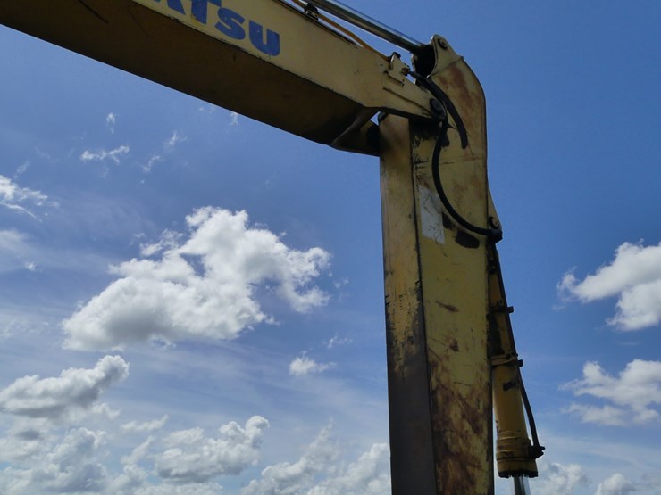 2006-komatsu-pc220-lc-image-16