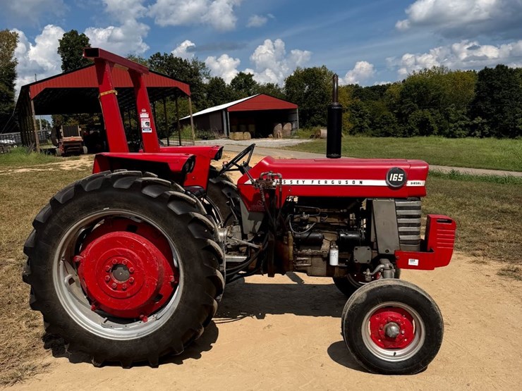 massey-ferguson-165-image-6