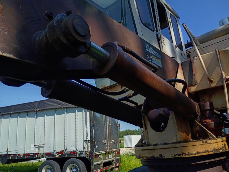 #26282-•-barko-log-picker-trailer-image-27