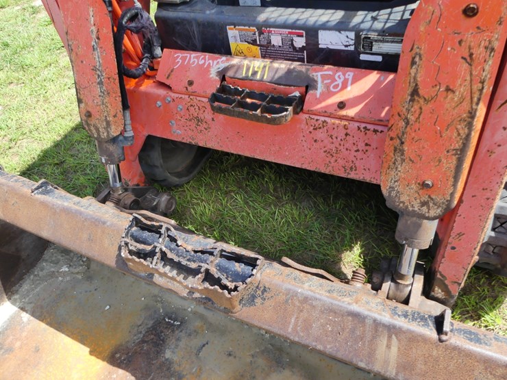2018-kubota-svl75-2-image-12