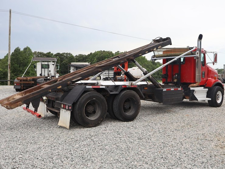 2011-kenworth-t800-image-5