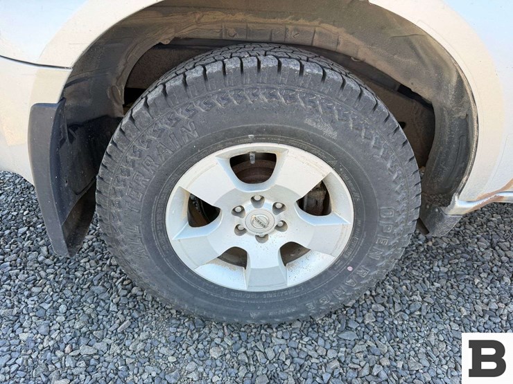 2005-nissan-pathfinder-image-17