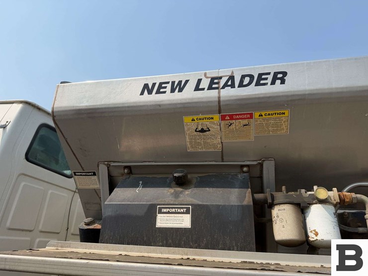 2007-sterling-l8500-image-27