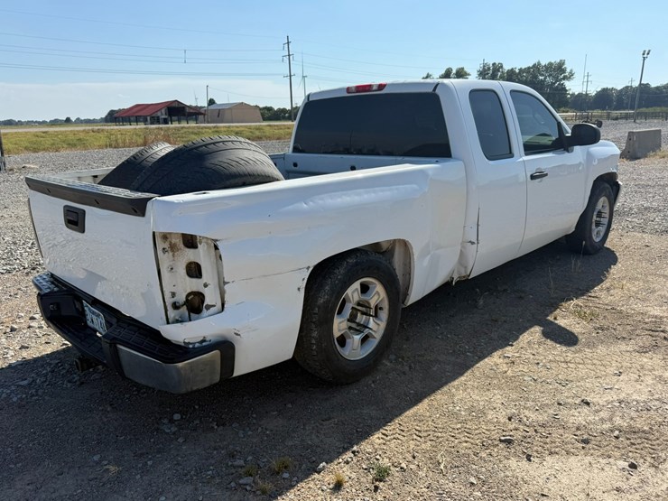 #47911-•-2008-chevrolet-silverado-ext-cab-pickup-1gcec19jx8z258113-inv#47911-image-7