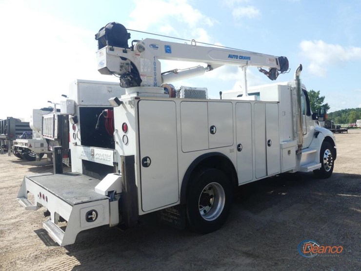 2024-peterbilt-536-image-2