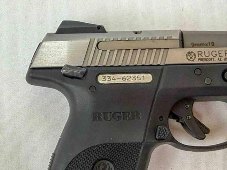 ruger-sr9c-9mm-pistol-image-3