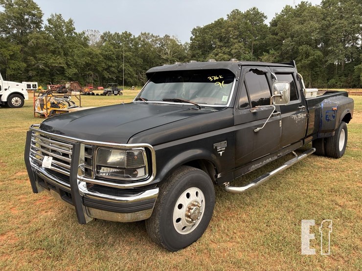 1996-ford-f350-xlt-image-1