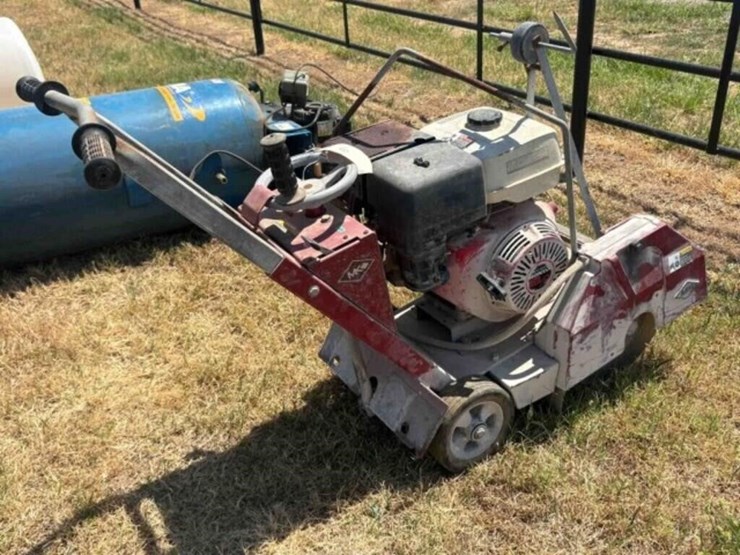 mk-concrete-saw-image-1