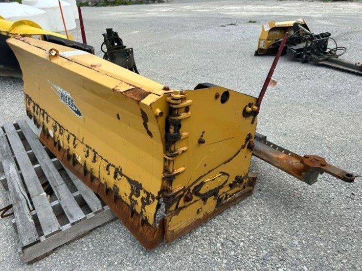 metal-pless-8-ft---13-ft-snow-pusher-agh0830-13le--image-17