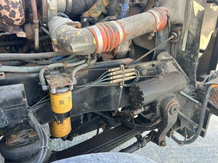 2001-kenworth-t800-image-46