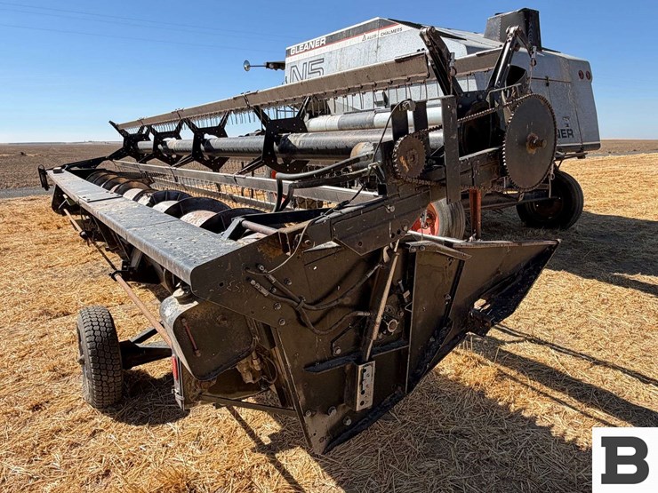 1981-allis-chalmers-gleaner-n-series-header-image-13