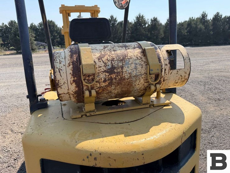 caterpillar-v40b-image-18