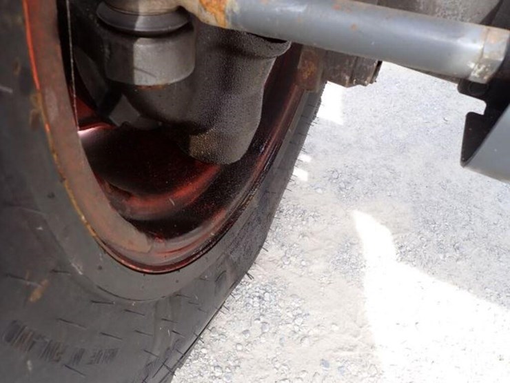 2019-kubota-m4-071-image-74
