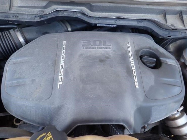 2016-dodge-1500-image-52