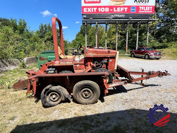 ditch-witch-2310dd-image-5
