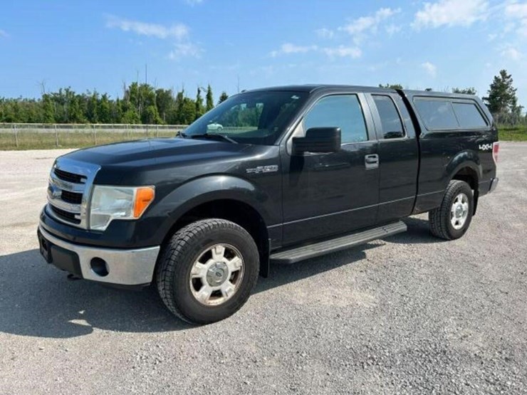 2014-ford-f150-xlt-image-1