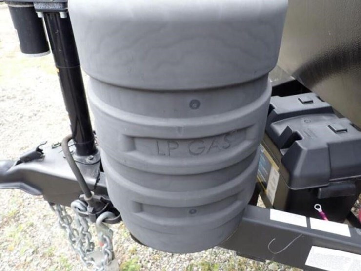 new-non-current-2024-coleman-lantern-lt-series-417-image-12