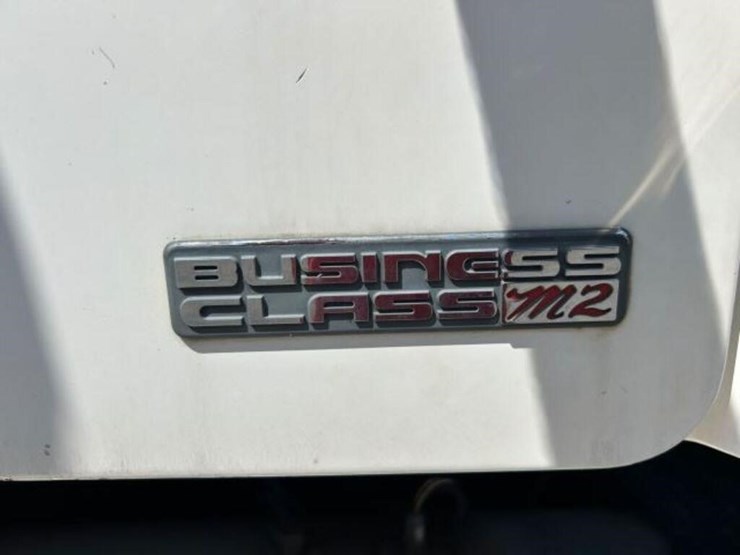 2006-freightliner-business-class-m2-s/a-1fvac3dj66-image-9