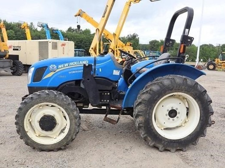2017-new-holland-workmaster-50-image-2