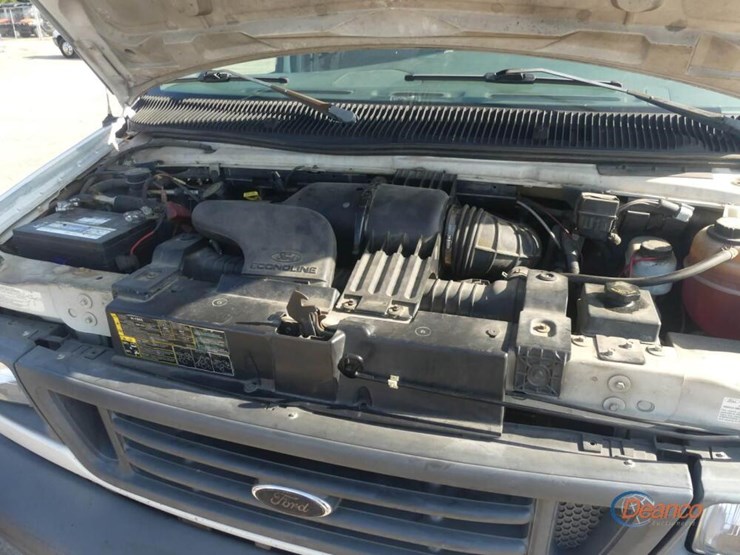 2005-ford-e350-image-5