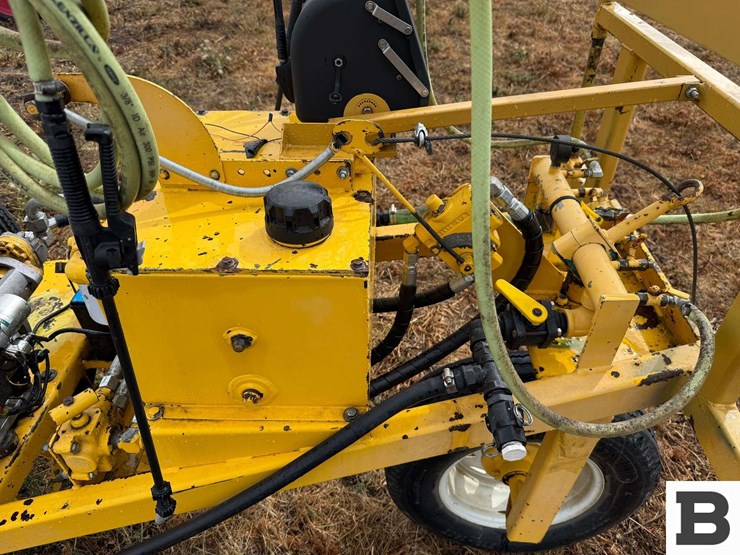 gk-self-propelled-spot-spray-machine-image-27