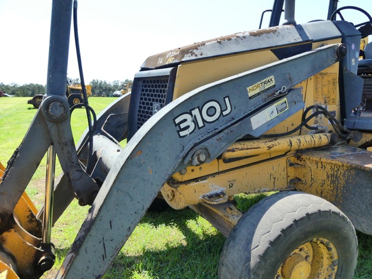 2007-deere-310j-image-13