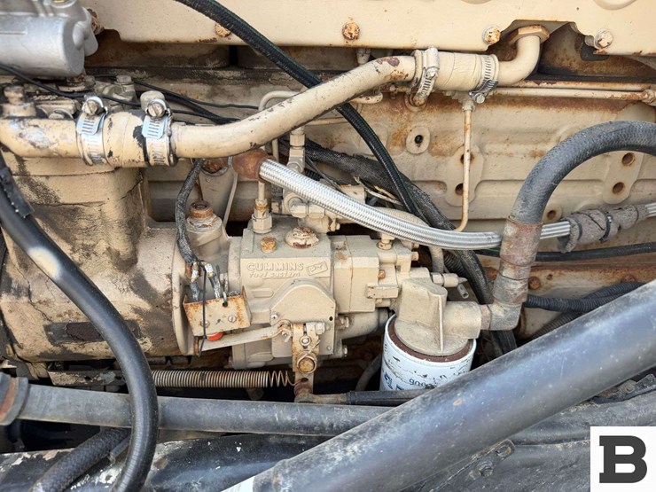 1989-peterbilt-377-image-49