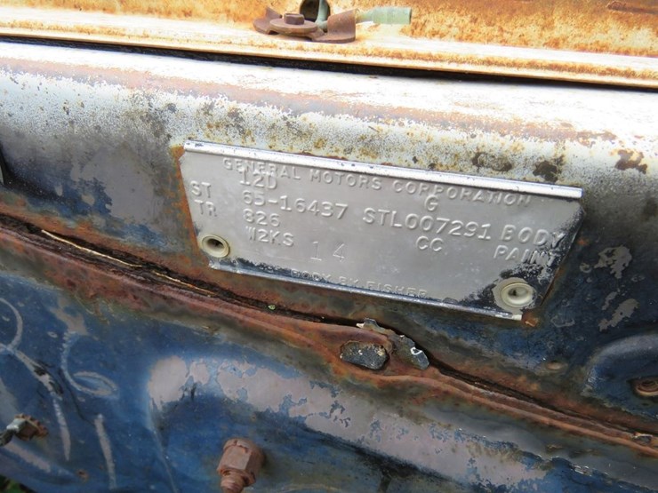1965-chevrolet-impala-2dr-ht-image-3