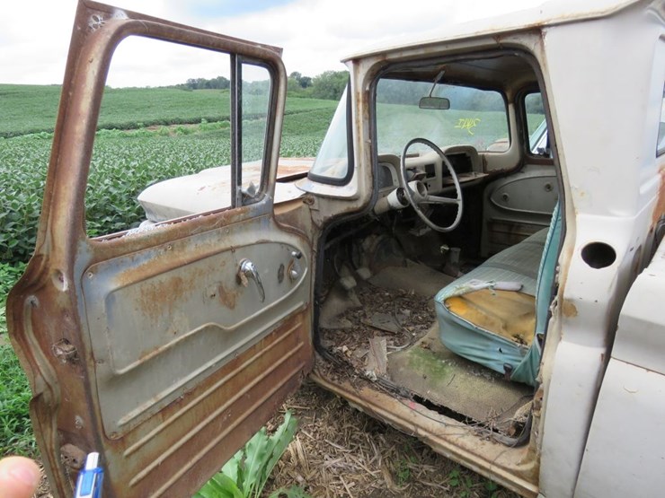 1962-chevrolet-c10-image-4