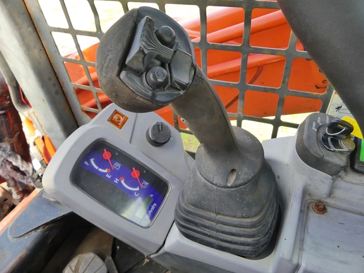 2018-kubota-svl75-2-image-15