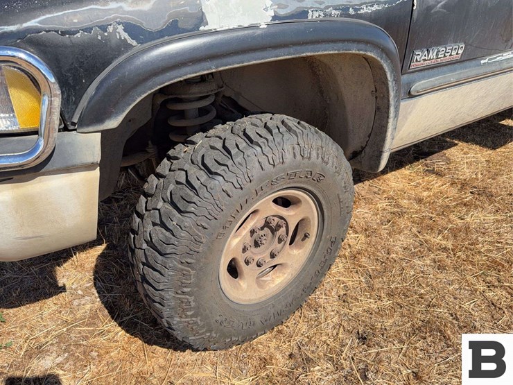 2002-dodge-ram-2500-image-9