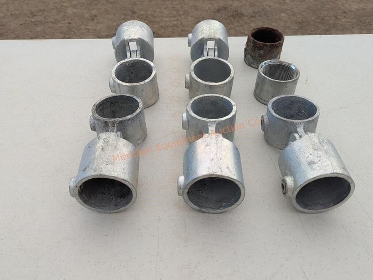 2"-galvanized-angle-brackets-image-5