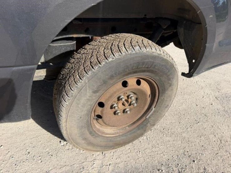 2018-ford-f150-xlt-image-32