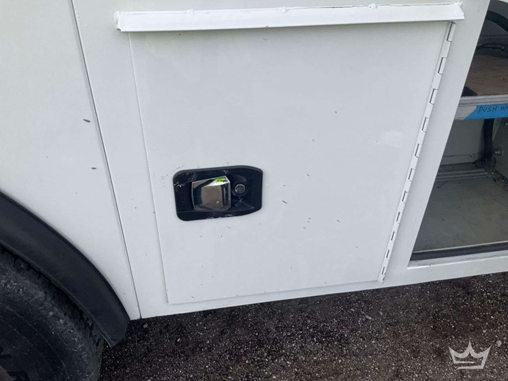 2016-international-durastar-4300-image-34