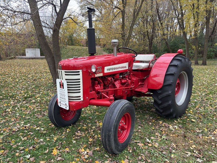 1957-international-350-image-1