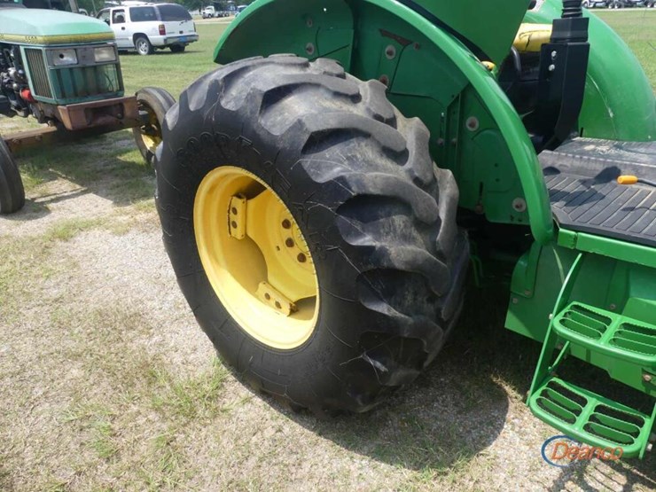 2020-john-deere-5090e-image-10