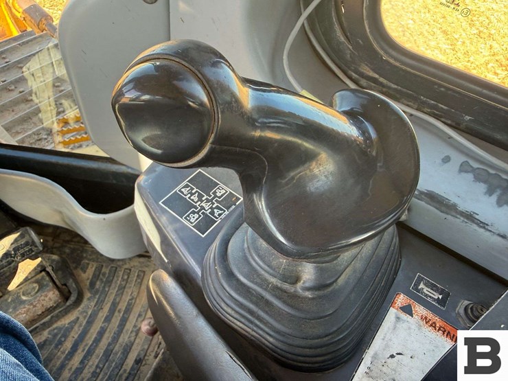 2006-komatsu-d65px-15e0-image-61